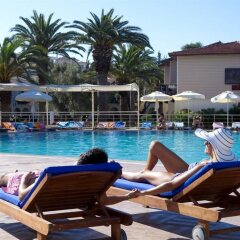 Club Resort Atlantis Турция, Урла - отзывы, цены и фото номеров - забронировать отель Club Resort Atlantis - All Inclusive онлайн фитнесс-зал