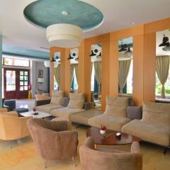 Отель Sandy Beach Resort Албания, Голем - отзывы, цены и фото номеров - забронировать отель Sandy Beach Resort онлайн интерьер отеля