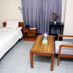 Hotel Royal Palace in Dhaka, Bangladesh from 64$, photos, reviews - zenhotels.com guestroom photo 2