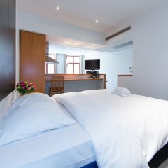 Отель Azimut Flathotel Aparthotel Бельгия, Брюссель - отзывы, цены и фото номеров - забронировать отель Azimut Flathotel Aparthotel онлайн комната для гостей фото 5