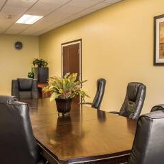 Отель Comfort Suites East Broad At 270 Колумбус помещение для мероприятий