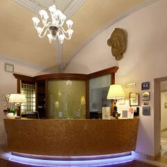 Golden Tower Hotel & Spa интерьер отеля