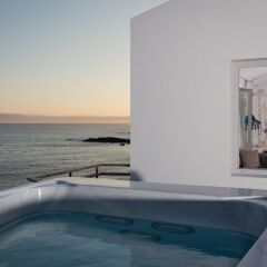 Отель White Exclusive Suite & Villas бассейн фото 3