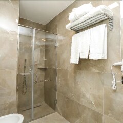 Отель Vila Alba Тирана ванная фото 2