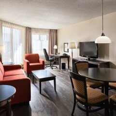 Отель Les Suites Hotel Канада, Оттава - отзывы, цены и фото номеров - забронировать отель Les Suites Hotel онлайн комната для гостей фото 5