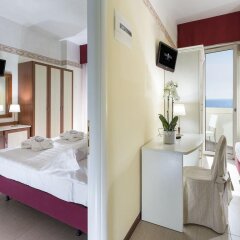 Hotel Bikini Римини комната для гостей фото 5