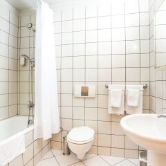 Hotel Geneva ванная
