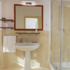 Отель Atenea Luxury Suites Агридженто ванная