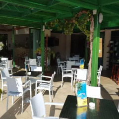 Mandalena Hotel Apts питание