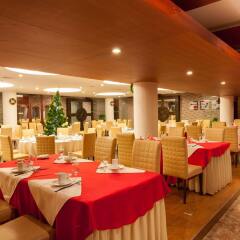 Отель Phoenix Hotspring Resort