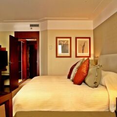 Отель Crowne Plaza Porto комната для гостей фото 5
