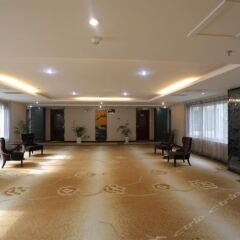 Rongda International Hotel фото 2