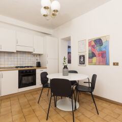 Отель Lively 2BR in Trevi by Sonder в номере