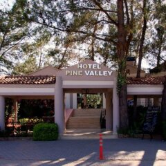 Hotel Pine Valley фитнесс-зал фото 3