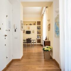 Отель Charming 2bed Apt Overlooking Duomo Италия, Флоренция - отзывы, цены и фото номеров - забронировать отель Charming 2bed Apt Overlooking Duomo онлайн интерьер отеля