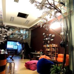 Ha Long Happy Hostel - Adults Only интерьер отеля