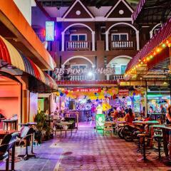 Отель Jomtien Beach Pool House развлечения