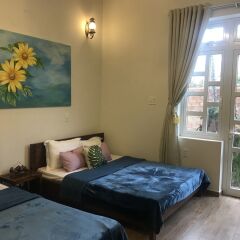 Отель De Daisy Villa Homestay Далат комната для гостей