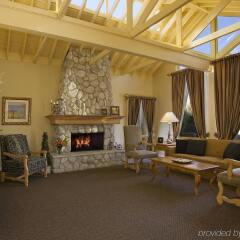 Отель Spyglass Inn интерьер отеля