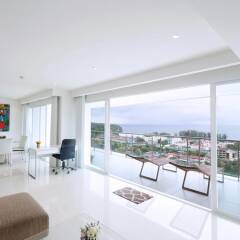 Отель Sunset Plaza Phuket A5 комната для гостей фото 8