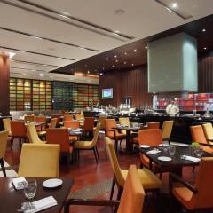 Отель Holiday Inn Bangkok Silom питание