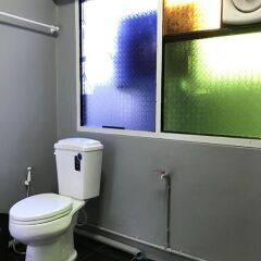 Отель Add Home Hostel Vipavadee Таиланд, Бангкок - отзывы, цены и фото номеров - забронировать отель Add Home Hostel Vipavadee онлайн ванная