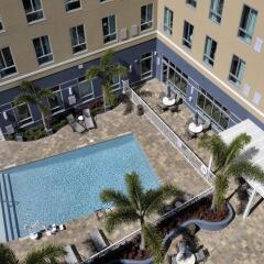 Гостиница Staybridge Suites St. Petersburg в Санкт-Петербурге - забронировать гостиницу Staybridge Suites St. Petersburg, цены и фото номеров Санкт-Петербург бассейн