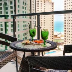 Апартаменты Dream Inn Dubai Apartments - Al Sahab балкон