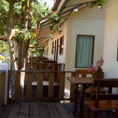 Отель Naku Resort балкон