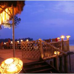 Отель The LaLiT Golf & Spa Resort Goa пляж