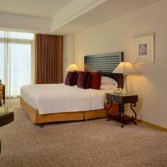 Отель Beach Rotana удобства в номере