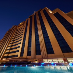 Millennium Hotel and Convention Centre Kuwait бассейн фото 3