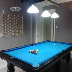 Europe Town Hostel & Bar Adults Only Далат спортивное сооружение