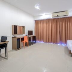 Отель Chic Residences at Karon Beach комната для гостей фото 4