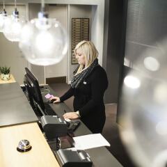 Отель First Hotel Atlantic Дания, Орхус - отзывы, цены и фото номеров - забронировать отель First Hotel Atlantic онлайн фитнесс-зал