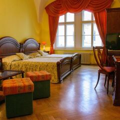 Josephine Old Town Square Hotel детские мероприятия