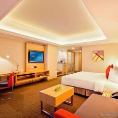 Отель Novotel Singapore Clarke Quay Сингапур, Сингапур - 2 отзыва об отеле, цены и фото номеров - забронировать отель Novotel Singapore Clarke Quay онлайн комната для гостей фото 5