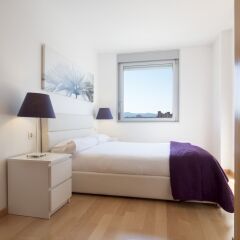 Отель Rent Top Apartments Forum Испания, Сан-Адриан-де-Бесос - отзывы, цены и фото номеров - забронировать отель Rent Top Apartments Forum онлайн комната для гостей фото 2