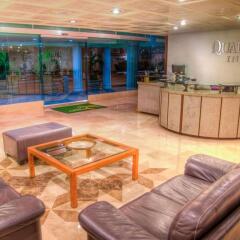Отель Quality Inn Mazatlan интерьер отеля