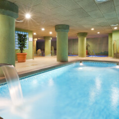 Senator Granada Spa Hotel бассейн