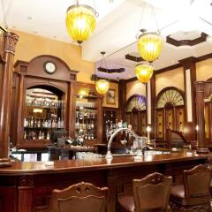 Grand Excelsior Hotel Al Barsha гостиничный бар