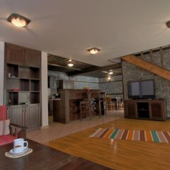 Отель Holiday Village Kochorite Болгария, Пампорово - отзывы, цены и фото номеров - забронировать отель Holiday Village Kochorite онлайн интерьер отеля фото 2