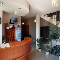 Отель Family Hotel Denica Болгария, Аврен - отзывы, цены и фото номеров - забронировать отель Family Hotel Denica онлайн интерьер отеля