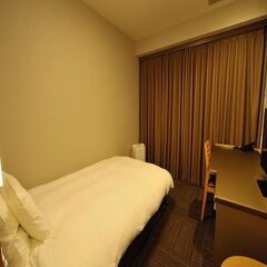 Отель Dormy Inn Soga Natural Hot Spring Тиба комната для гостей фото 2