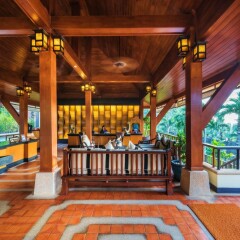 Отель Andaman White Beach Resort Таиланд, пляж Банг-Тао - 3 отзыва об отеле, цены и фото номеров - забронировать отель Andaman White Beach Resort онлайн фитнесс-зал фото 4