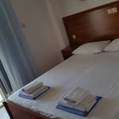 Апартаменты Natalie Apartments Ситония комната для гостей фото 3