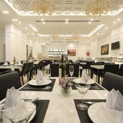 Le Duy Grand Hotel
