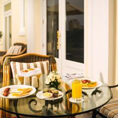 Отель Country Club Lima Hotel - The Leading Hotels of the World Перу, Лима - отзывы, цены и фото номеров - забронировать отель Country Club Lima Hotel - The Leading Hotels of the World онлайн балкон