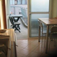Отель Nely Family Hotel Болгария, Поморие - отзывы, цены и фото номеров - забронировать отель Nely Family Hotel онлайн балкон