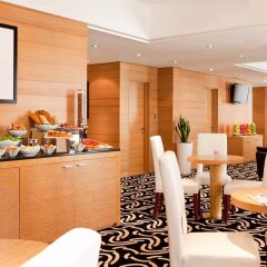 Отель Delta by Marriott Jumeirah Beach питание фото 4